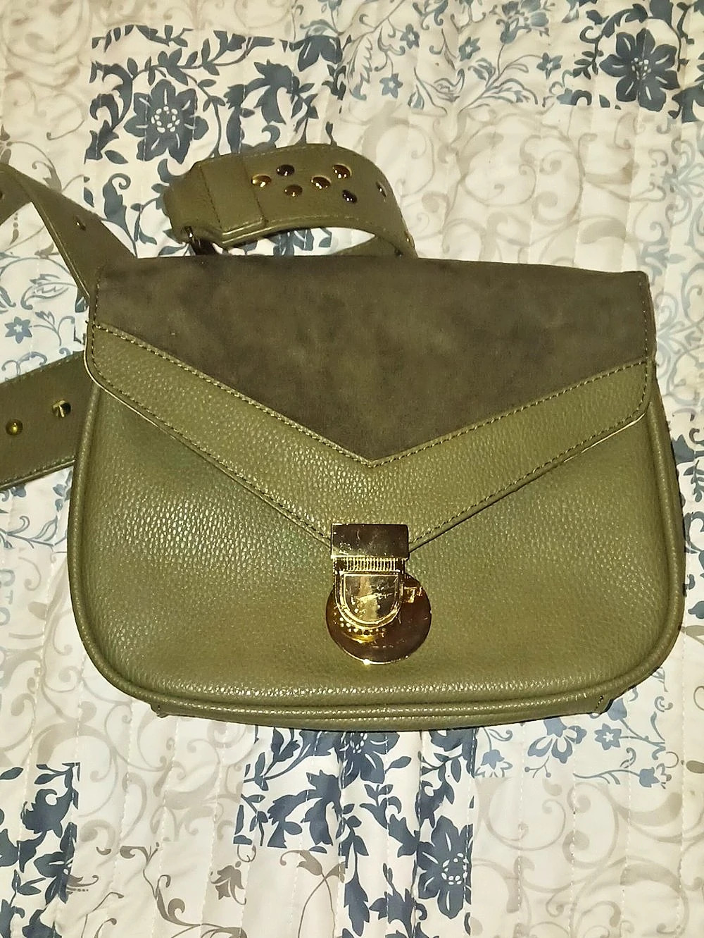 Coach Studded Shoulder Bag in Green